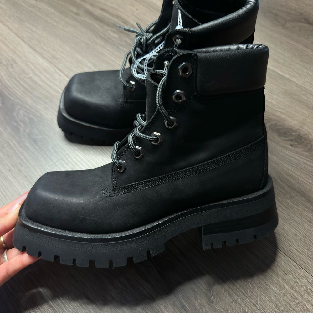RARE Vintage Steve Madden STOMPER Boots – Made in Italy – Y2K Square Toe size 6